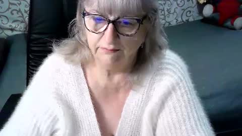 LolkaAlyss online show from February 2025 07:30:02 AM