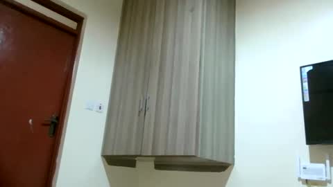 Snapshot of lolli_pop98 chatting on March 2025 05:54:01 AM zuri online show from March 2025 05:54:01 AM