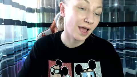 Lisa online show from January 2026 05:27:02 PM