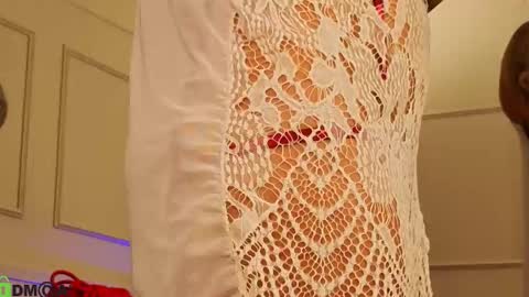 Rose online show from September 2025 04:05:01 AM