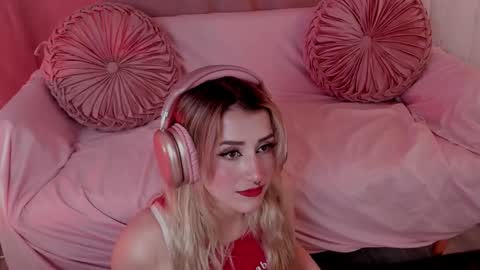 Snapshot of lolly_js_ chatting on October 2025 04:29:01 AM Lolly online show from October 2025 04:29:01 AM