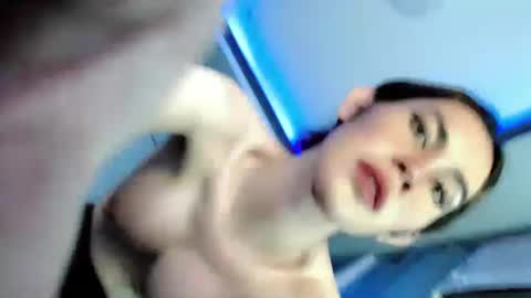 Snapshot of lolly_lips69 chatting on December 2024 04:51:01 PM hana online show from December 2024 04:51:01 PM