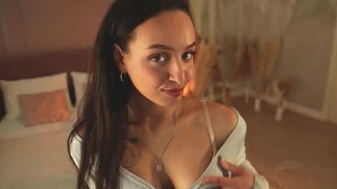 Snapshot of lolly_neal chatting on March 2026 04:12:02 PM Lolly online show from March 2026 04:12:02 PM