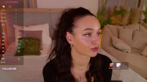 Snapshot of lolly_neal chatting on March 2026 04:12:02 PM Lolly online show from March 2026 04:12:02 PM