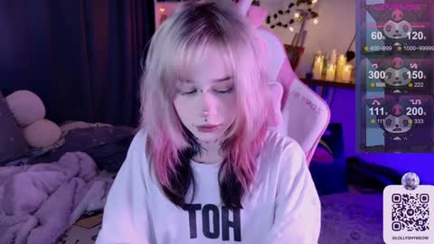 Snapshot of lollyshy__ chatting on December 2024 07:43:02 PM Lolly online show from December 2024 07:43:02 PM