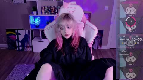 Snapshot of lollyshy__ chatting on February 2025 08:02:02 PM Lolly online show from February 2025 08:02:02 PM