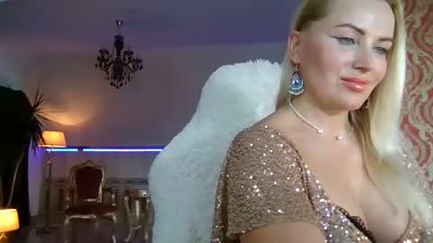 Roxy online show from January 2025 06:37:01 AM