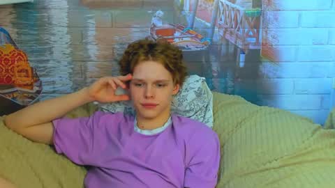 Nelis online show from April 2026 03:48:02 PM