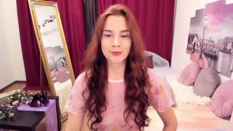 Snapshot of lolomercier chatting on March 2025 09:53:01 PM LoloMercier online show from March 2025 09:53:01 PM