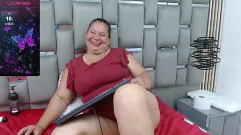 loly47 online show from October 2025 04:58:02 PM