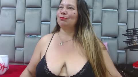 loly47 online show from October 2025 10:09:01 PM