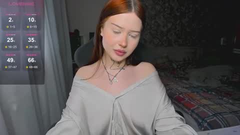 lona online show from December 2025 12:01:01 PM