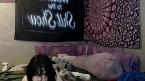 Snapshot of londonray chatting on September 2025 04:06:01 AM londonray online show from September 2025 04:06:01 AM