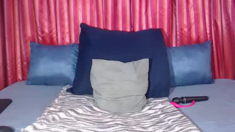 Snapshot of londylicious34 chatting on November 2025 01:49:01 AM londylicious34 online show from November 2025 01:49:01 AM