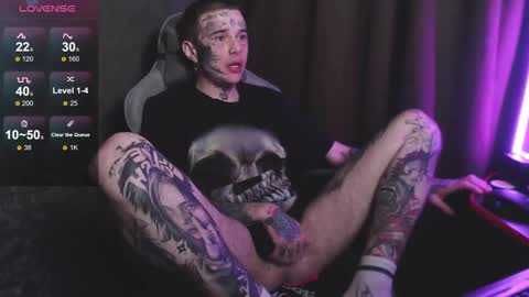 Snapshot of lone1ycrystal chatting on January 2025 02:35:02 PM Chris online show from January 2025 02:35:02 PM