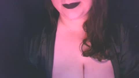 lonelymilfy online show from May 2026 10:32:02 AM