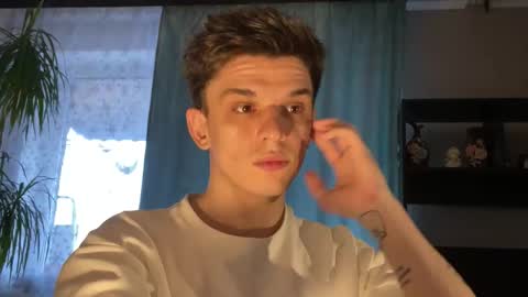 Snapshot of lonelysunset chatting on March 2026 03:06:01 PM PVT AND MENU ACTIVE online show from March 2026 03:06:01 PM