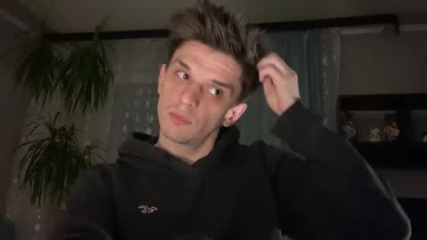 Snapshot of lonelysunset chatting on March 2026 08:14:01 PM PVT AND MENU ACTIVE online show from March 2026 08:14:01 PM