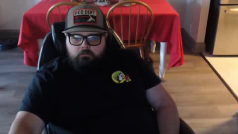 Snapshot of lonewolfgarage chatting on December 2025 05:32:01 PM lonewolfgarage online show from December 2025 05:32:01 PM