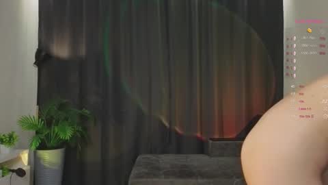 Snapshot of loney__tunes chatting on October 2025 06:53:01 PM Shy EvaStreams are everyday 9 AM - 3 PM GMT 3 online show from October 2025 06:53:01 PM