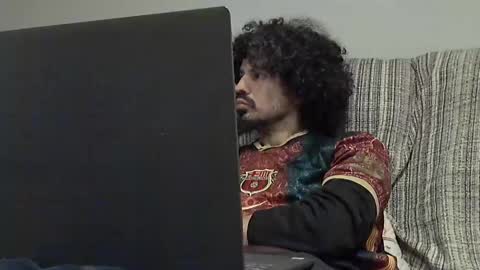 Snapshot of longnight5 chatting on January 2025 10:06:02 PM Alejandro Rulitos Twitter longnight55 Intagram 5longnight5 online show from January 2025 10:06:02 PM