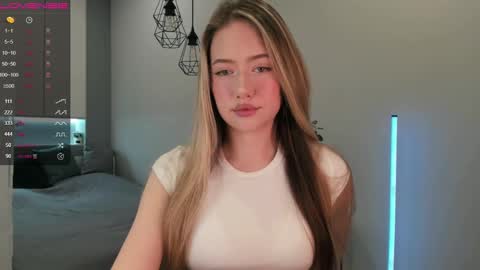 Snapshot of longoriaeva chatting on February 2025 03:47:02 PM Eva online show from February 2025 03:47:02 PM