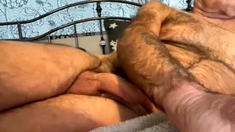 longshank09 online show from December 2024 10:50:02 AM