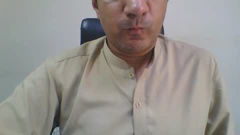 Lleida-man online show from August 2026 07:44:02 AM