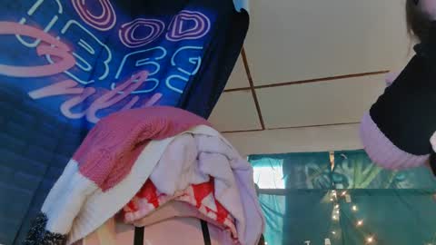 Londoncashmere69  online show from January 2025 02:23:01 PM