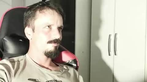 Snapshot of lookaz4010 chatting on December 2024 10:45:01 PM Lucas online show from December 2024 10:45:01 PM