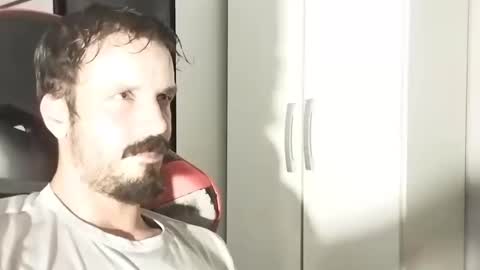 Snapshot of lookaz4010 chatting on February 2025 06:37:02 PM Lucas online show from February 2025 06:37:02 PM