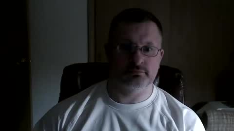 Snapshot of lookin75 chatting on March 2025 04:41:02 AM lookin75 online show from March 2025 04:41:02 AM