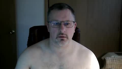 Snapshot of lookin75 chatting on March 2026 02:02:02 PM lookin75 online show from March 2026 02:02:02 PM