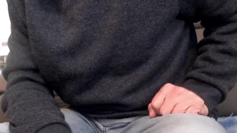 looking469 online show from April 2026 04:33:02 PM