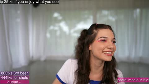 Chaturbatexxjessica online show from February 2026 06:52:01 PM