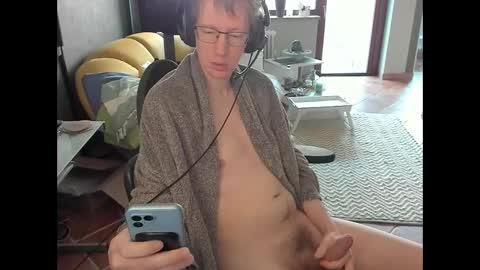 loomie online show from March 2026 08:41:01 AM