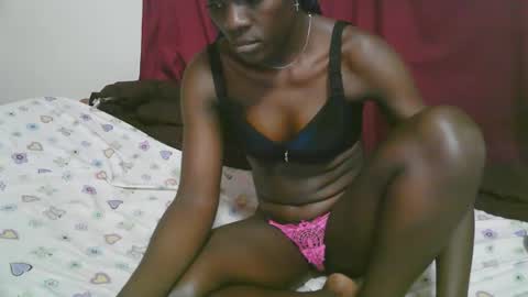 Snapshot of lora_amor chatting on November 2025 03:16:01 AM lora_amor online show from November 2025 03:16:01 AM