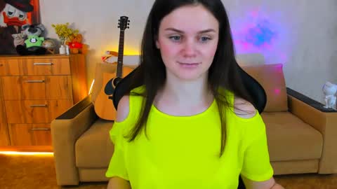 Snapshot of lora_cain chatting on December 2024 02:22:01 PM Lora Cain online show from December 2024 02:22:01 PM