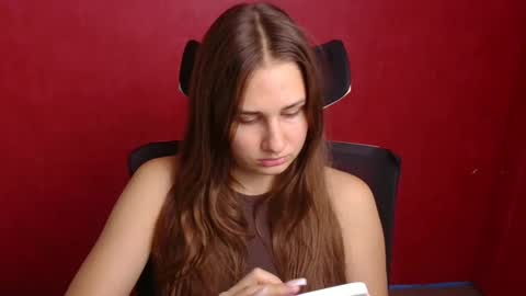 Snapshot of lora_kisses chatting on September 2025 05:41:02 AM Lora online show from September 2025 05:41:02 AM