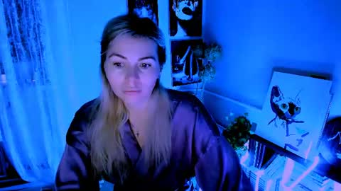 Lora online show from June 2026 02:49:01 AM