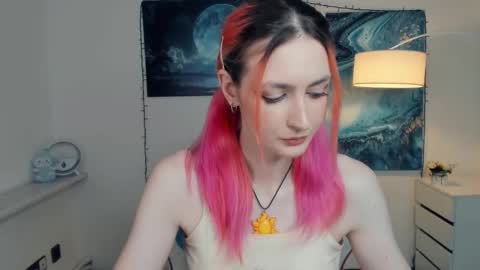 Snapshot of loradimmick chatting on October 2025 10:59:01 AM Lora online show from October 2025 10:59:01 AM