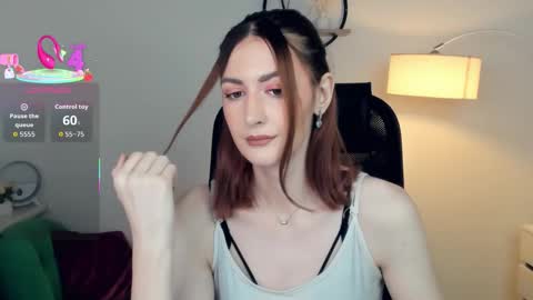 Snapshot of loradimmick chatting on November 2025 11:01:02 AM Lora online show from November 2025 11:01:02 AM