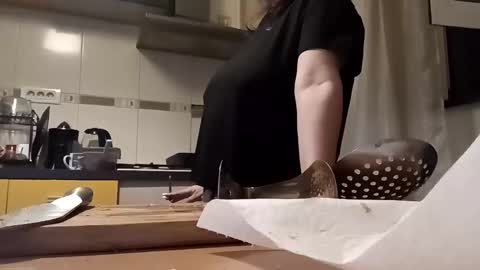 Lora online show from January 2025 09:25:01 PM