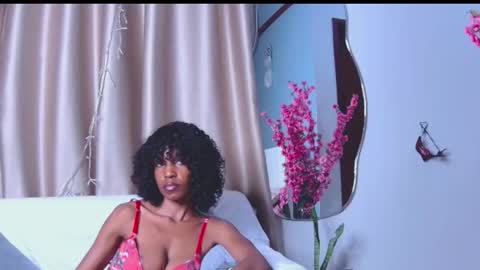 Snapshot of loraforreal chatting on January 2026 02:36:02 AM Blackcat online show from January 2026 02:36:02 AM