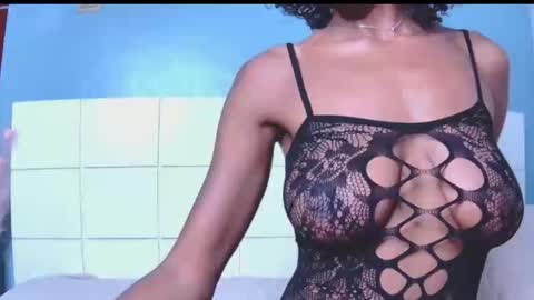 Snapshot of loraforreal chatting on February 2026 02:34:02 AM Blackcat online show from February 2026 02:34:02 AM