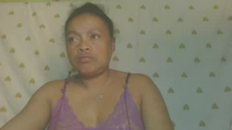 Snapshot of lorahvane chatting on June 2026 07:31:02 AM LorahVane online show from June 2026 07:31:02 AM