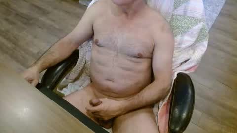 Snapshot of lord_rasken chatting on April 2026 01:41:02 AM Lord King online show from April 2026 01:41:02 AM