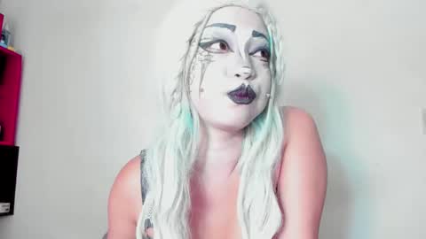 Lore Depp online show from March 2026 08:20:01 AM