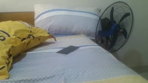 Snapshot of loreencutie chatting on October 2025 05:08:02 AM loreen online show from October 2025 05:08:02 AM