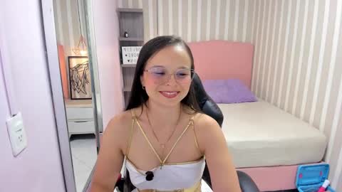 Snapshot of lorelaigiven chatting on February 2026 12:34:02 PM lorelaigiven online show from February 2026 12:34:02 PM